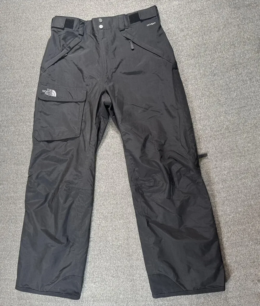 The North Face HyVent Snow Pants Mens Medium Black Waterproof Ski Cargo Vented